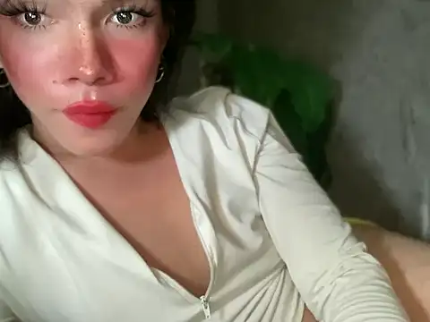 Misselliefayexxx online show from 05/26/26, 11:30