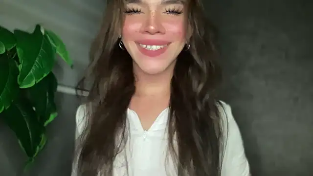 Misselliefayexxx online show from 12/17/25, 01:10