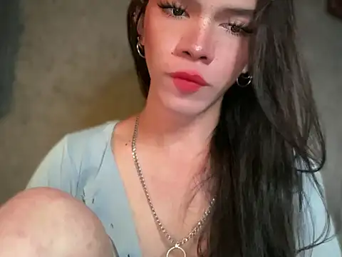 Misselliefayexxx online show from 06/19/26, 02:17