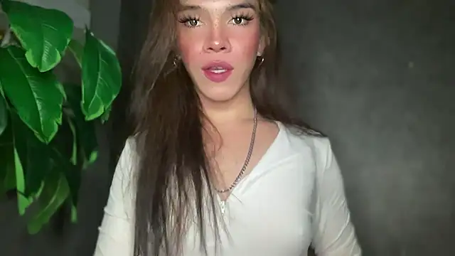 Misselliefayexxx online show from 12/18/25, 01:37