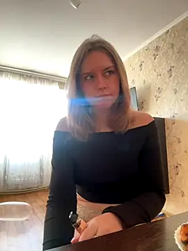 Tomyris yuki online show from 11/14/25, 09:46