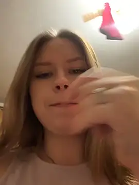 Tomyris yuki online show from 02/25/26, 10:09