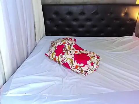 hotbabymaria online show from 10/02/25, 12:25