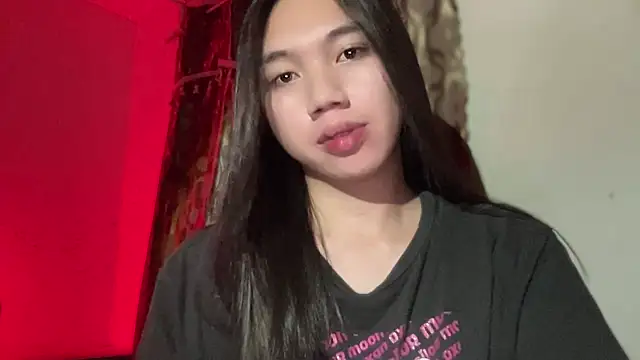 kat mire online show from 10/22/25, 04:39