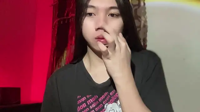 kat mire online show from 11/12/25, 03:49