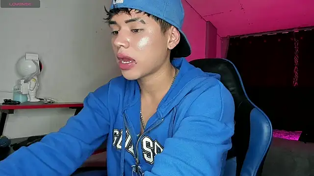 Jostin18 online show from 04/10/26, 05:14