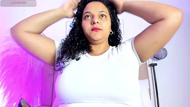 Snapshot of _aithanaa_ chatting on 02/20/26, 06:10 aithanaa online show from 02/20/26, 06:10