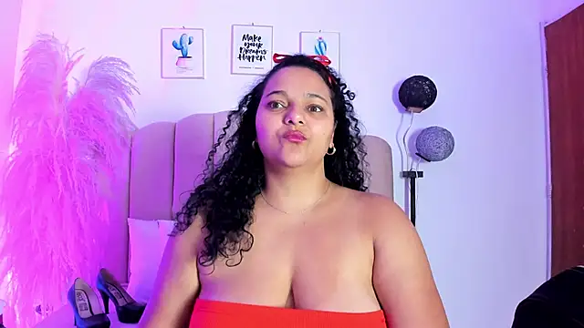 Snapshot of _aithanaa_ chatting on 01/13/26, 06:56 aithanaa online show from 01/13/26, 06:56