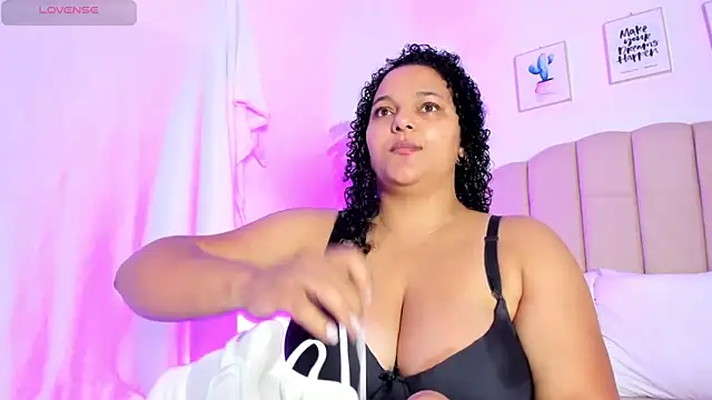 Snapshot of _aithanaa_ chatting on 02/26/26, 05:46 aithanaa online show from 02/26/26, 05:46