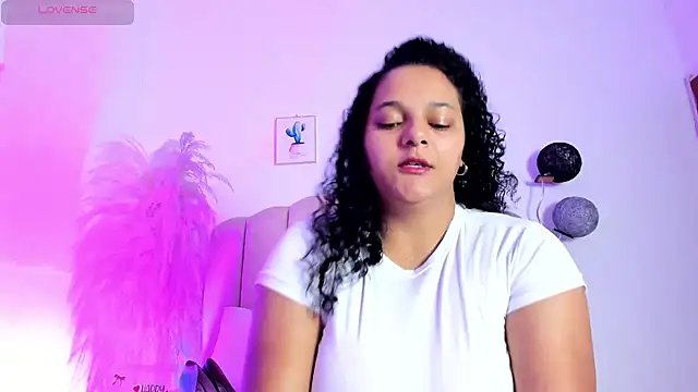 Snapshot of _aithanaa_ chatting on 02/22/26, 04:41 aithanaa online show from 02/22/26, 04:41