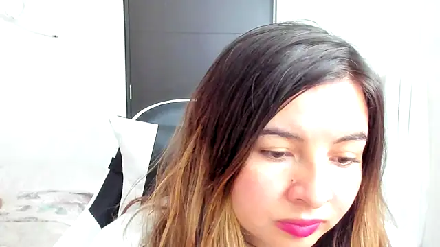 ADHARAMILLER  1111 online show from 04/06/26, 11:17