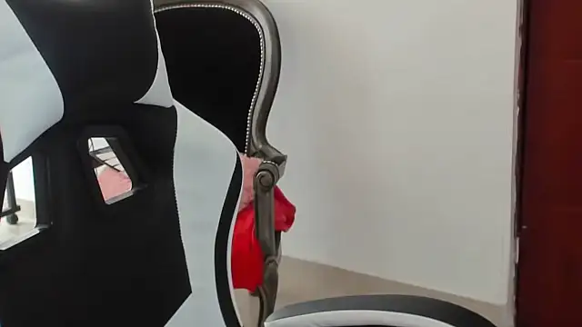 ADHARAMILLER  1111 online show from 04/15/26, 07:58