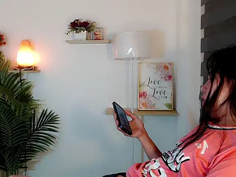 kimbratx online show from 05/25/26, 11:14