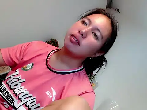 kimbratx online show from 06/10/26, 10:33