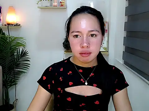 Snapshot of kimbratx chatting on 02/05/26, 11:00 kimbratx online show from 02/05/26, 11:00