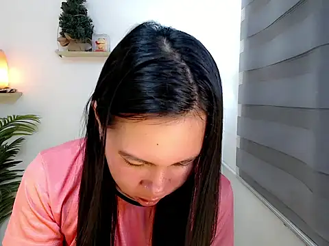 kimbratx online show from 10/28/25, 10:09