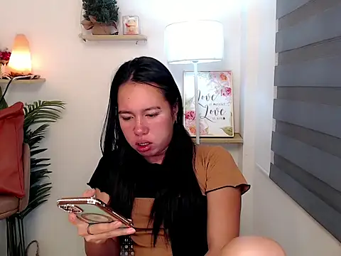 kimbratx online show from 11/09/25, 10:36