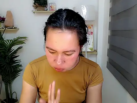 kimbratx online show from 11/18/25, 10:34