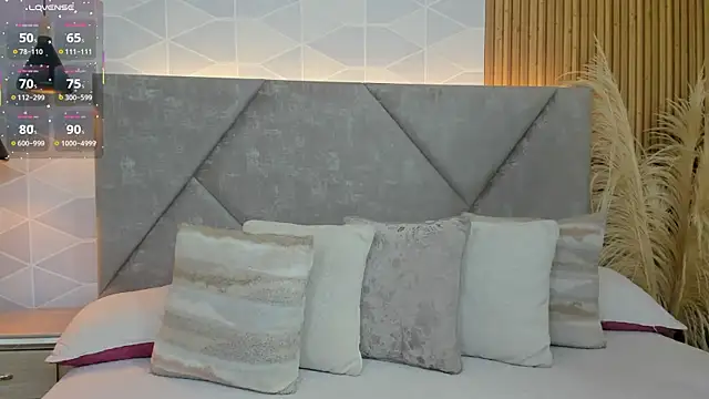 Jade Whisper online show from 10/03/25, 01:31