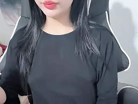 Snapshot of Bino119 chatting on 12/01/25, 01:39 Bino119 online show from 12/01/25, 01:39