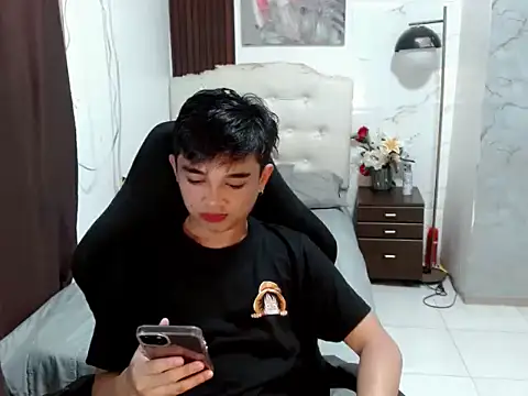 Snapshot of sexysam14 chatting on 11/07/25, 07:46 sexysam14 online show from 11/07/25, 07:46