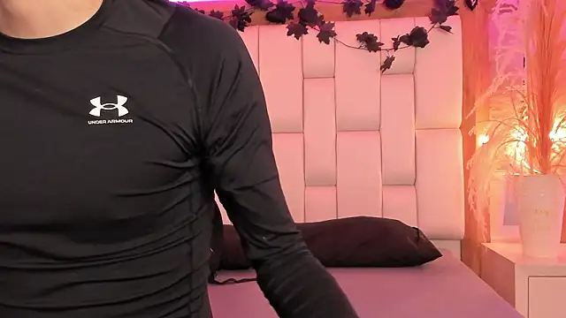 Daphne And Roger online show from 02/03/26, 10:53