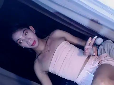 xyourdreamtrans online show from 11/04/25, 11:03