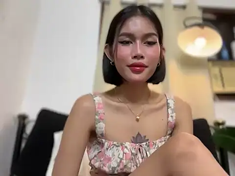Snapshot of Beautiful_Mistakexxx chatting on 05/11/26, 01:51 Beautiful Mistakexxx online show from 05/11/26, 01:51