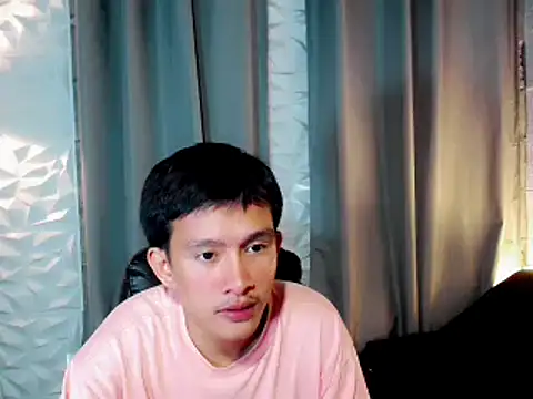 Snapshot of prince_elaijah chatting on 06/13/26, 12:58 prince elaijah online show from 06/13/26, 12:58
