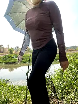 FishingGirl online show from 12/01/25, 02:34