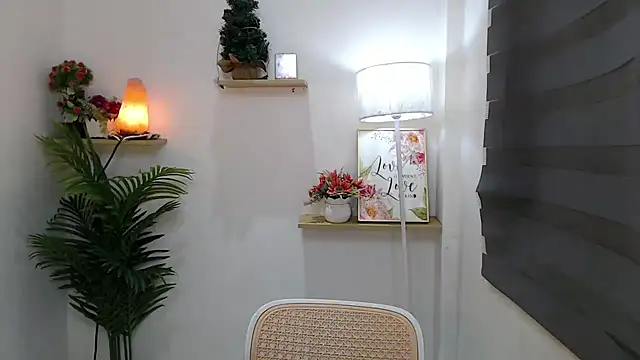 scarlett brownx69 online show from 11/19/25, 10:15