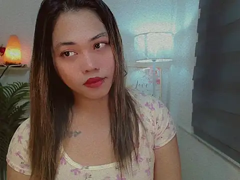 Snapshot of scarlett_brownx69 chatting on 09/23/25, 11:28 scarlett brownx69 online show from 09/23/25, 11:28