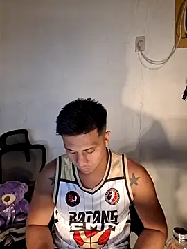 Snapshot of mr_dave chatting on 05/19/26, 11:39 mr dave online show from 05/19/26, 11:39