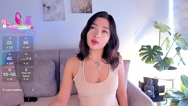 Estrer collins online show from 11/06/25, 08:13