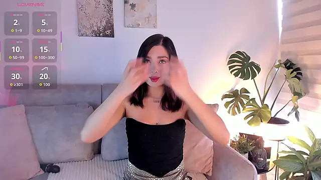 Estrer collins online show from 03/11/26, 08:36