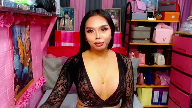 MoniqueCeleste online show from 10/02/25, 04:21