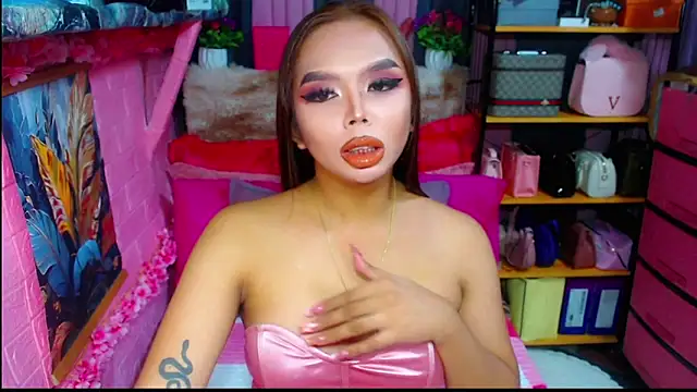 MoniqueCeleste online show from 10/08/25, 04:51