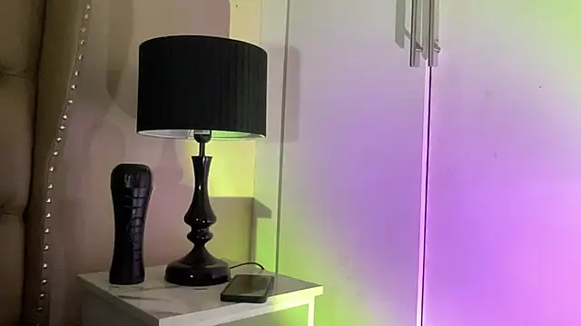 solana imani online show from 11/25/25, 04:07