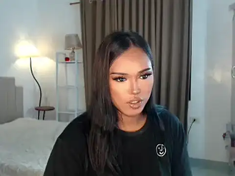 Snapshot of sasha_martina chatting on 10/27/25, 07:26 sasha martina online show from 10/27/25, 07:26