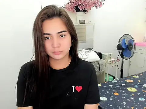 Snapshot of Alovelydoll_nica chatting on 02/16/26, 11:53 Alovelydoll nica online show from 02/16/26, 11:53