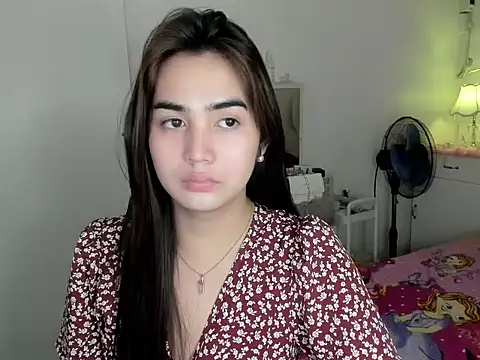 Snapshot of Alovelydoll_nica chatting on 04/15/26, 01:48 Alovelydoll nica online show from 04/15/26, 01:48