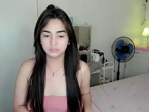 Snapshot of Alovelydoll_nica chatting on 03/23/26, 05:07 Alovelydoll nica online show from 03/23/26, 05:07