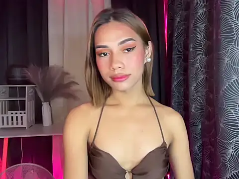 Snapshot of Lovelynikki03 chatting on 11/05/25, 05:27 Lovelynikki03 online show from 11/05/25, 05:27