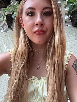 asraifae online show from 10/24/25, 06:12