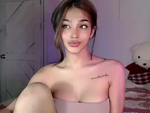 itsmekarinaaa online show from 05/20/26, 01:41