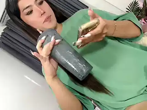 sexygoddess2999 online show from 10/30/25, 11:56