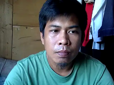Snapshot of SteveFoxxe chatting on 09/30/25, 11:44 SteveFoxxe online show from 09/30/25, 11:44