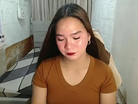 Snapshot of Sweet_sammie04 chatting on 03/18/26, 02:19 Sweet sammie04 online show from 03/18/26, 02:19