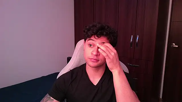 domsantiago  online show from 10/09/25, 07:58