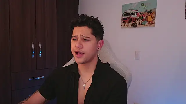 domsantiago  online show from 09/09/25, 01:49